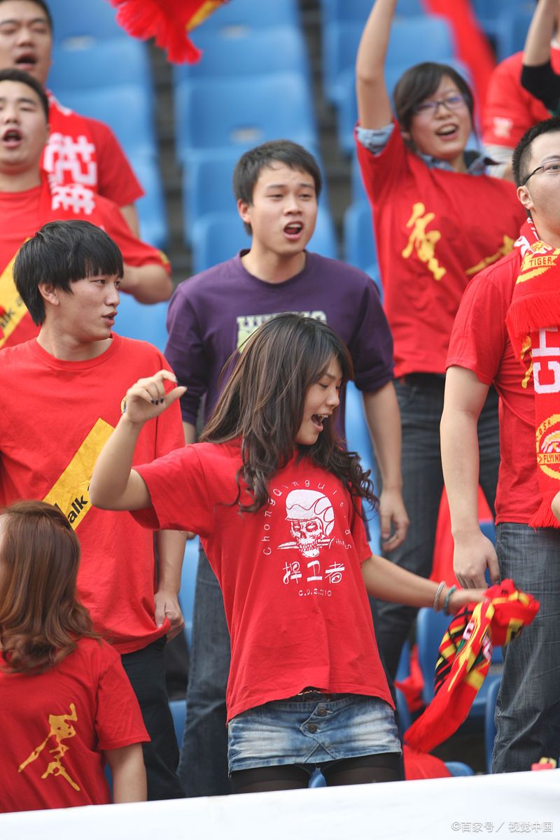 著名俱乐部迎战亚洲对手，火爆球场的简单介绍